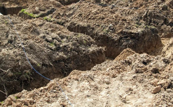 У селі 28-річного чоловіка на смерть засипало землею