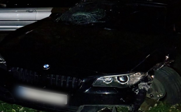 Нетвереза водійка BMW врізалася у припаркований Ford у Луцьку