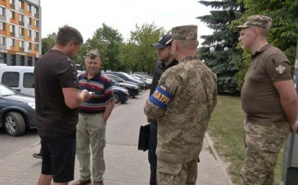 За яким графіком працюють ТЦК на вулиці: точні години