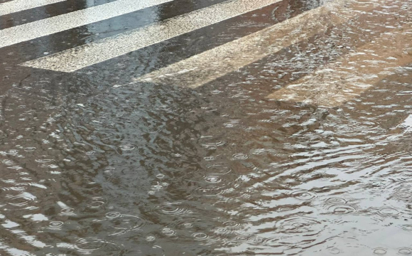 Луцьк пішов під воду: які вулиці затоплені