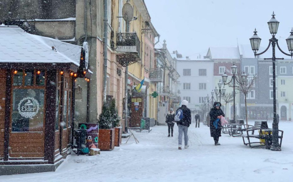 Чи справді в Україні буде аномально холодна зима