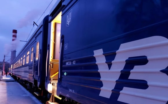 Українці скаржаться на «Укрзалізницю»: що сталося