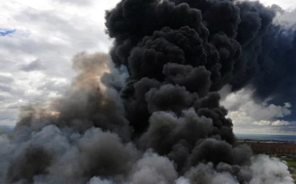 На заході України ледь не згоріло кладовище