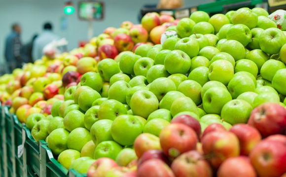 В Україні стрімко дорожчає популярний фрукт: майже 100 гривень за кілограм