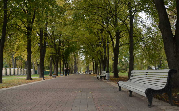 Жителів заходу України закликали не відвідувати парки