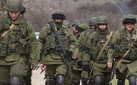 За 40 кілометрів від українських міст росіяни накопичують сили: названий напрямок