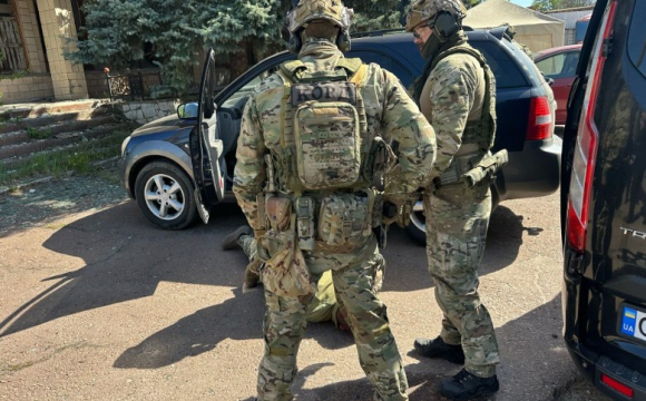 Нацгвардієць отримав підозру через хабар у 150 доларів за недоставлення чоловіка до ТЦК