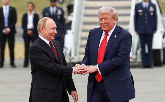 Між Трампом і Путіним є «секретна угода»: неочікувана заява таролога