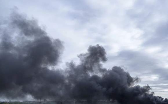 Українців закликали не відправляти дітей у школи після атаки