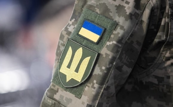 На заході України працівники ТЦК в’їхали у паркан старости