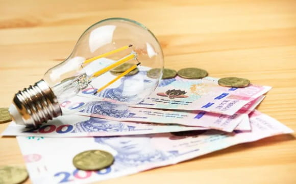 Стало відомо, чи підвищать тарифи на світло з 1 травня