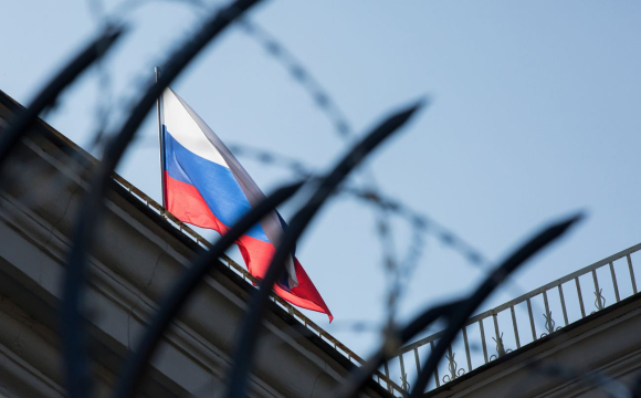 Хто доб’є Росію та забере її ядерну зброю