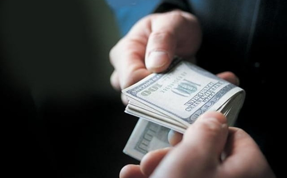 На Волині керівник Держпродспоживслужби вимагав хабар за «допомогу» підприємству