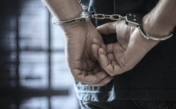 На заході України затримали 6 чоловіків: що сталося