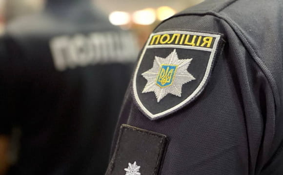 У Луцьку молодики слухали російську музику та розпивали алкоголь