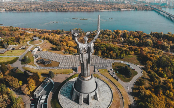 Старець розповів, коли закінчиться війна в Україні