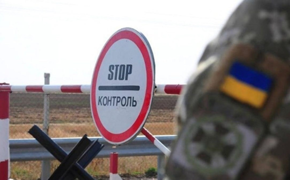 Студенти масово виїжджають за кордон: у чому небезпека