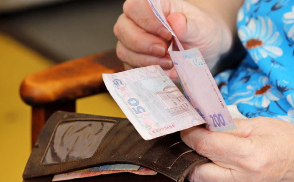 Пенсіонери в Україні можуть отримувати додатково по тисячі гривень щомісяця