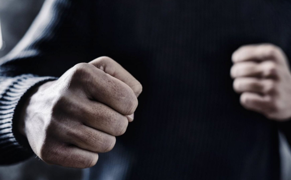 У Луцьку в гуртожитку побили вахтера: його госпіталізували