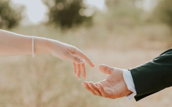 Доленосний тиждень кохання: три знаки отримають романтичний шанс