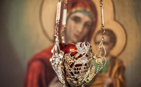 Сьогодні завершують урочистості на честь Різдва Богородиці: що заборонено робити