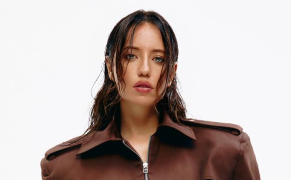 Відома українська співачка опинилася під крапельницею: що сталося