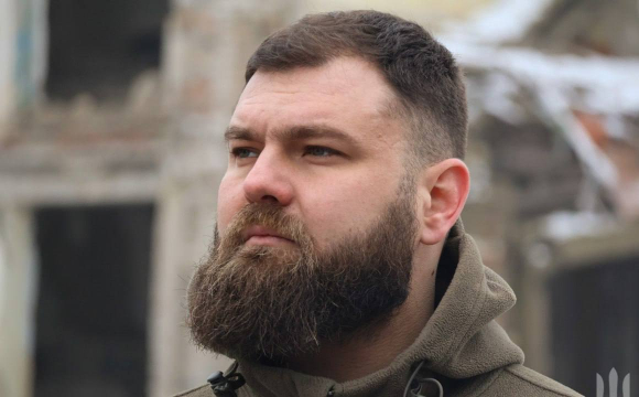 Від волонтера до військового: історія «Ворона» зі Сталевої Сотки