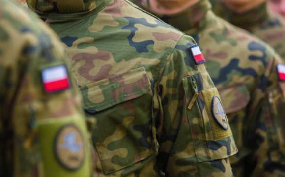 У Польщі терміново мобілізують військових у запасі: що відбувається