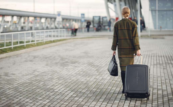 З Польщі масово виїжджають українці: що відбувається