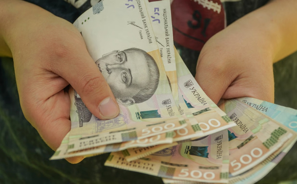 Українцям загрожують великі штрафи: що заборонено робити