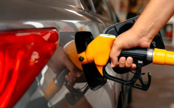 В Україні почали падати ціни на пальне: чого очікувати водіям