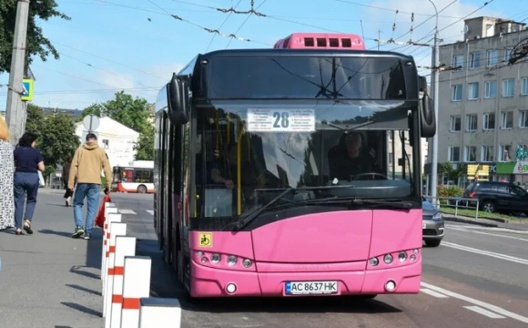 Чому у луцьких маршрутках не працюють кондиціонери