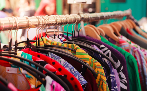 Які хвороби можуть передаватися через речі з секонд-хенду