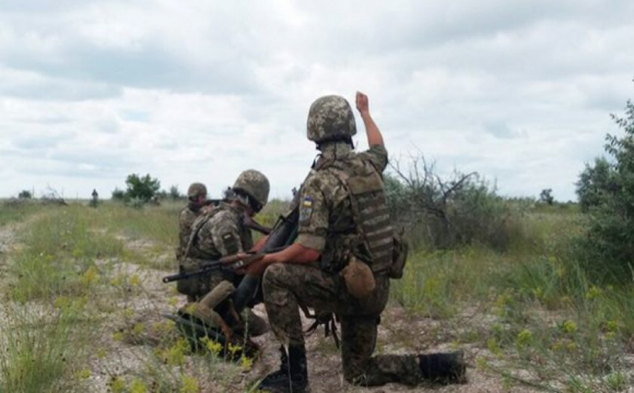 Окупанти п'ять разів відкривали вогонь по українських позиціях на Донбасі