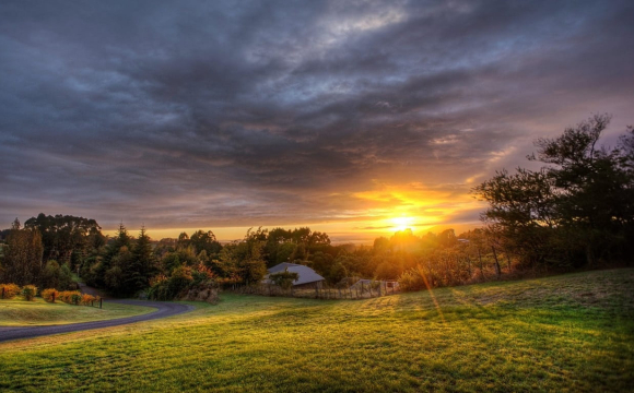 Українців закликають готуватися до складного літа