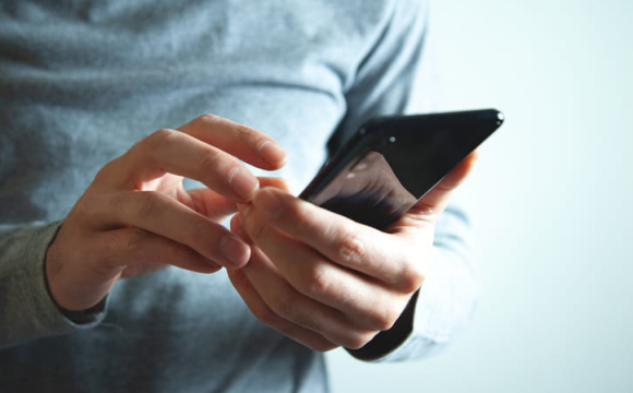 Чи підслуховує вас телефон: відповідь здивує