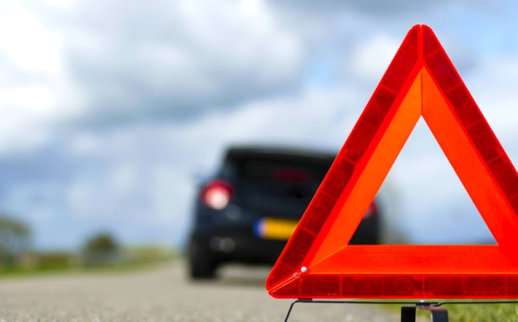 П’яний водій збив дівчину на пішохідному переході та втік з місця ДТП