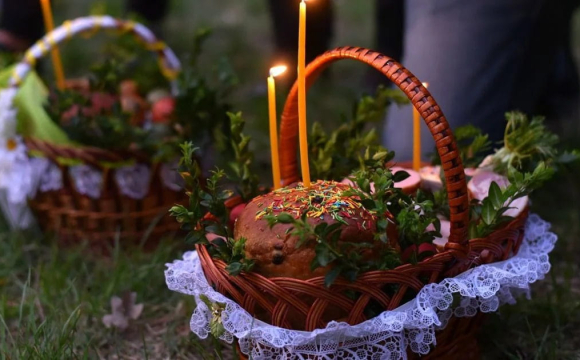 Що обов’язково потрібно покласти у кошик на Великдень