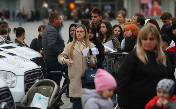 Українців можуть депортувати з Польщі: у чому причина