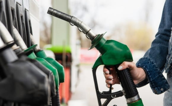 В Україні стрімко ростуть ціни на пальне