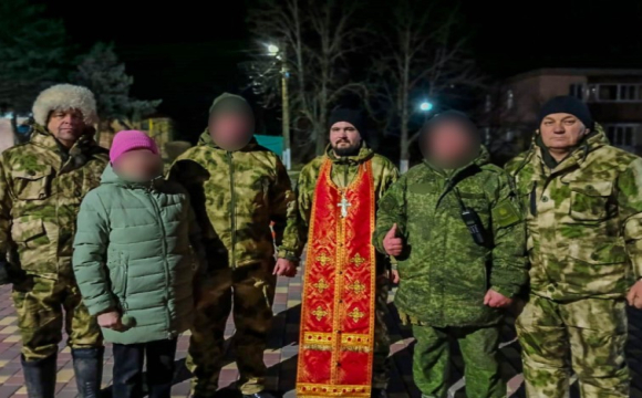 Від кадебістів до проповідників: як «есвео» заходить у класи та окопи за допомогою РПЦ