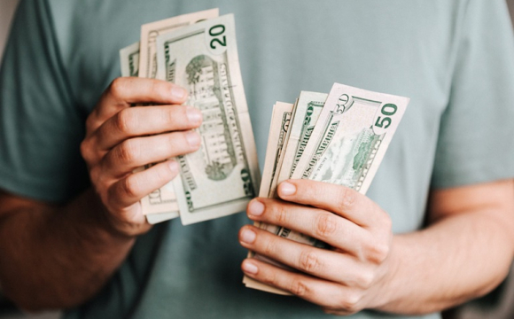 Українців чекають цікаві несподіванки з доларом