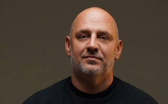 Відомий український співак, який втік за кордон, розповів про свою залежність