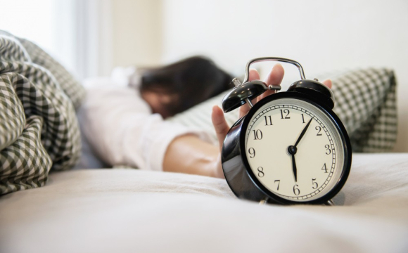 Експерт назвав неочікувану причину безсоння