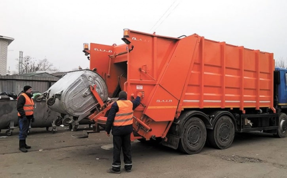 На Волині спалахнув скандал: комунальники нахамили жінці