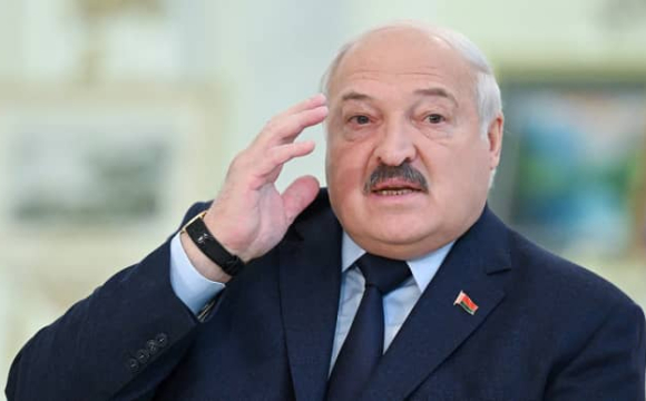 Лукашенко потрапив у складну ситуацію: що сталося