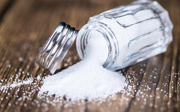 Чи справді розсипана сіль віщує конфлікти