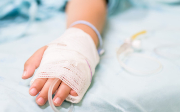 У селі собака покусав 13-річну дитину: їй довелося ампутувати ногу