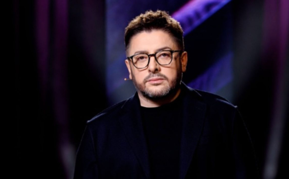 Відомий 51-річний телеведучий несподівано заговорив про весілля