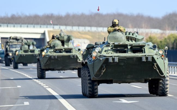 Польща масово стягує техніку до кордону з Волинською областю